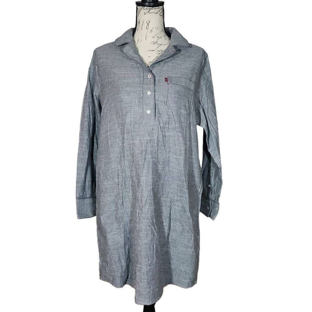 Levi Strauss & Co Women's Size Medium Dark Chambray White Striped Pajama Shirt